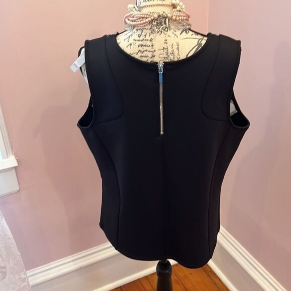 ●●SALE●● EUC Lane Bryant Tribal Sleeveless Top  22/24 - Picture 2 of 8